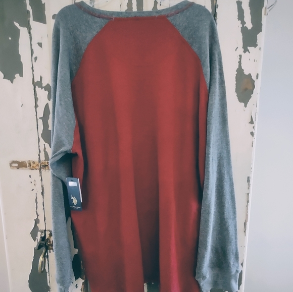 U. S. POLO ASSN, 3XL Burgundy and gray with long sleeves - Picture 2 of 6